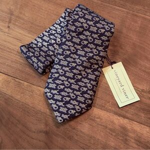 NWOT Vineyard Vines "Tie the Knot" Blue Wedding Tie